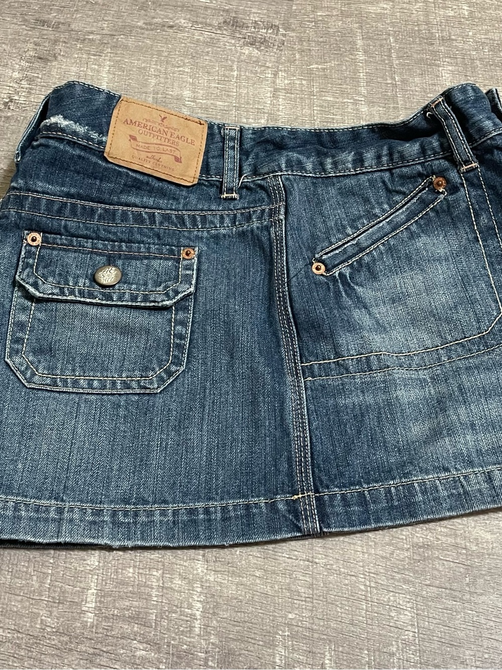 Vintage American Eagle Outfitters Denim Mini Skirt in Dark Blue Wash - Picture 10 of 10